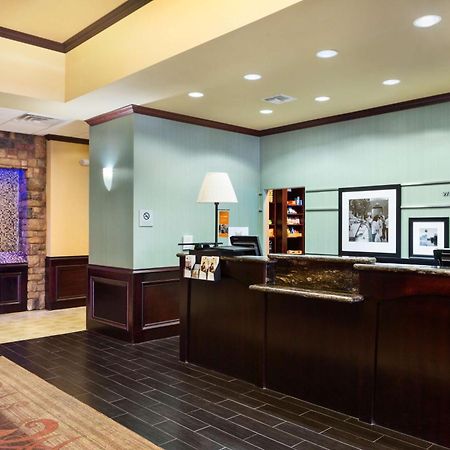 Hampton Inn & Suites Мішен Екстер'єр фото