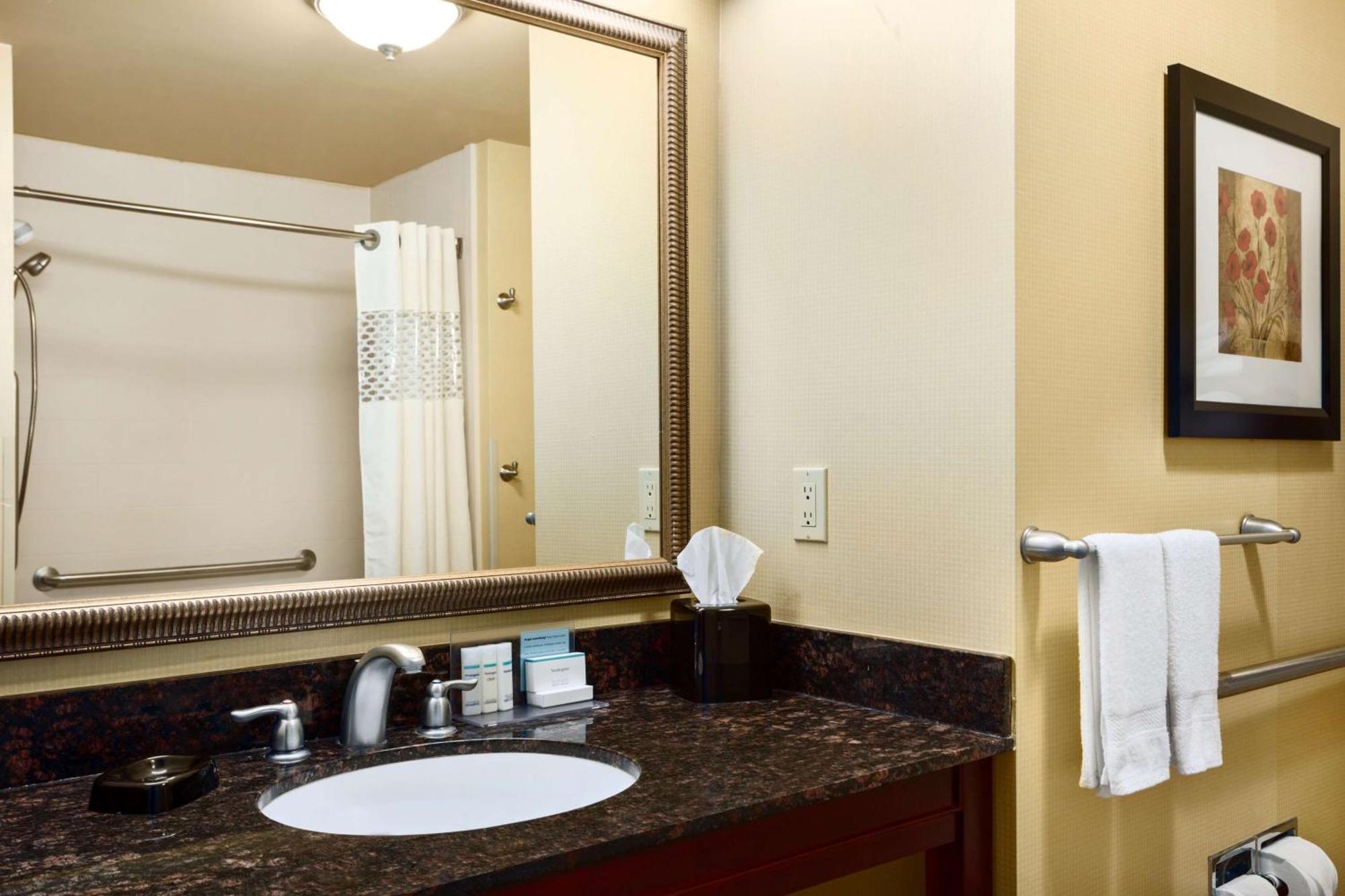 Hampton Inn & Suites Мішен Екстер'єр фото